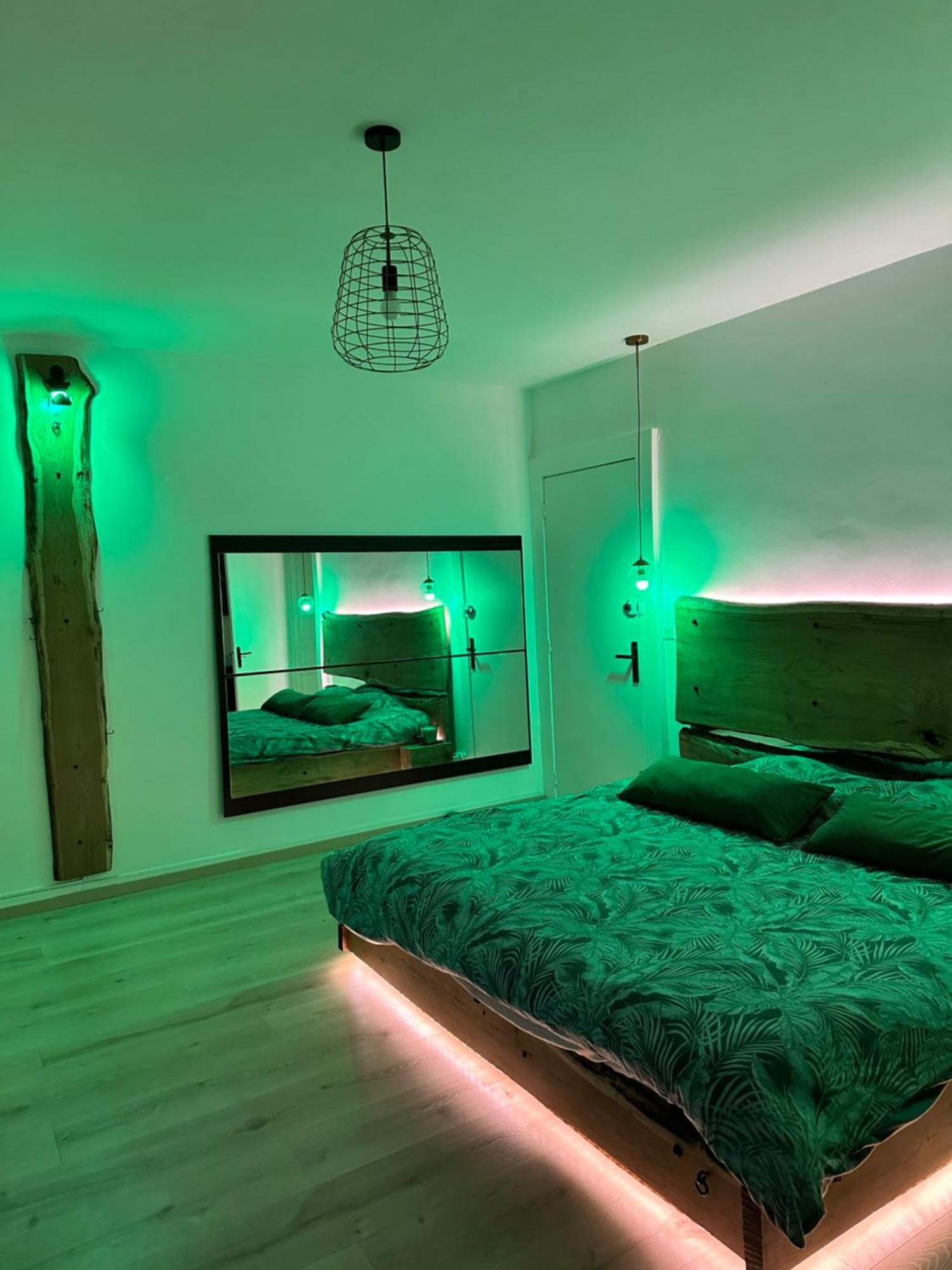 Loveroom En Bords De Meuse Floing Exterior photo
